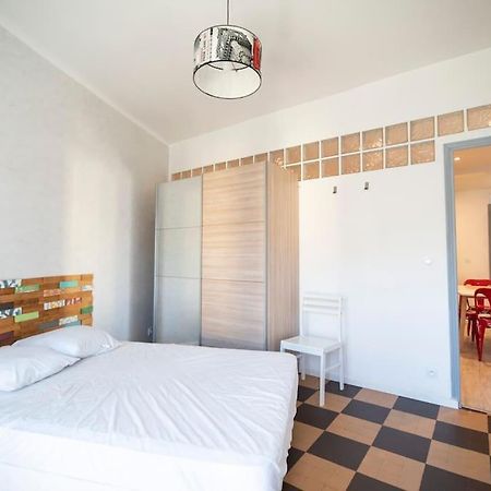 Appartement Avec 4 Chambres Doubles - Proche De La Mer, Des Transports Et De La Promenade Des Anglais 尼斯 外观 照片