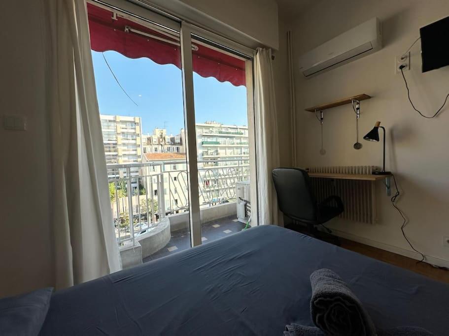 Appartement Avec 4 Chambres Doubles - Proche De La Mer, Des Transports Et De La Promenade Des Anglais 尼斯 外观 照片