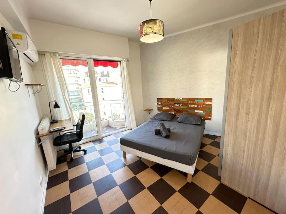 Appartement Avec 4 Chambres Doubles - Proche De La Mer, Des Transports Et De La Promenade Des Anglais 尼斯 外观 照片